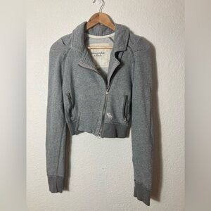 Abercrombie & Fitch grey bomber jacket sweater cropped Large full zip